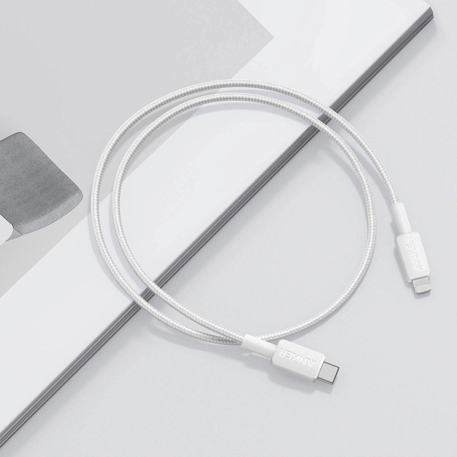 ANKER A81B6H21 322 USB-C TO LIGHTNING CABLE (6FT 1.8M ) WHITE