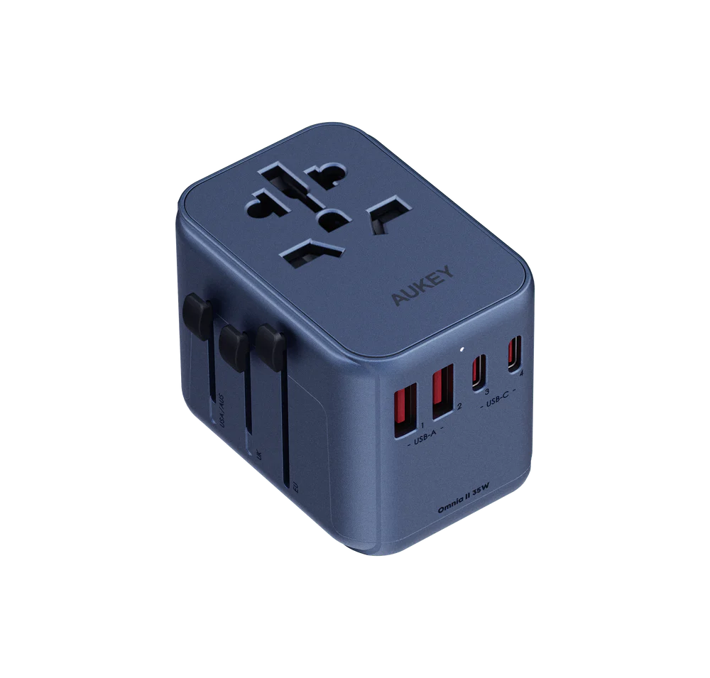 AUKEY MINIMA TRAVEL MATE UNIVERSAL ADAPTER WITH USB PORT