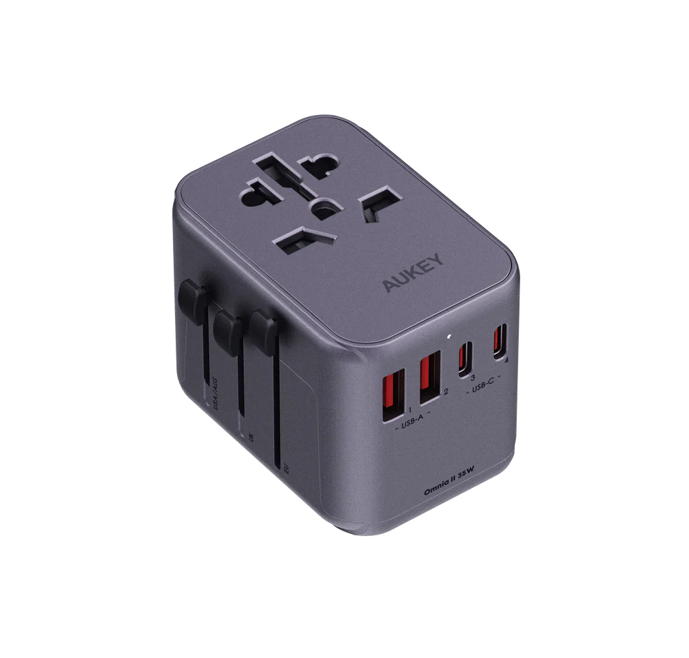 AUKEY MINIMA TRAVEL MATE UNIVERSAL ADAPTER WITH USB PORT