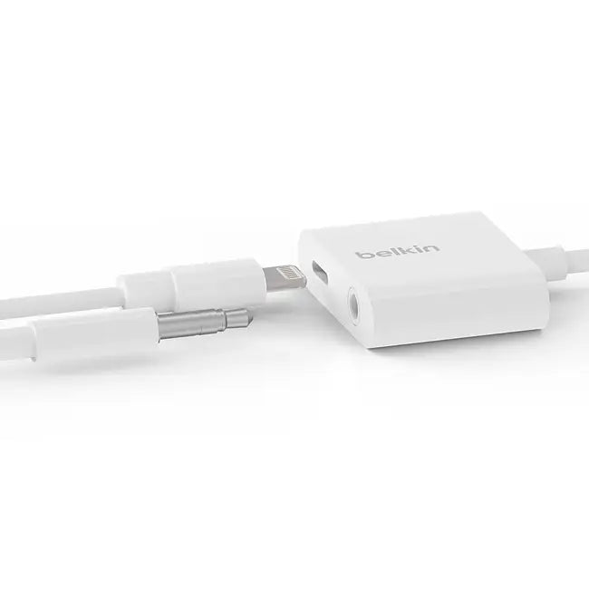 BELKIN 3.5 MM AUDIO + CHARGER ROCKSTAR F8J212BTWHT